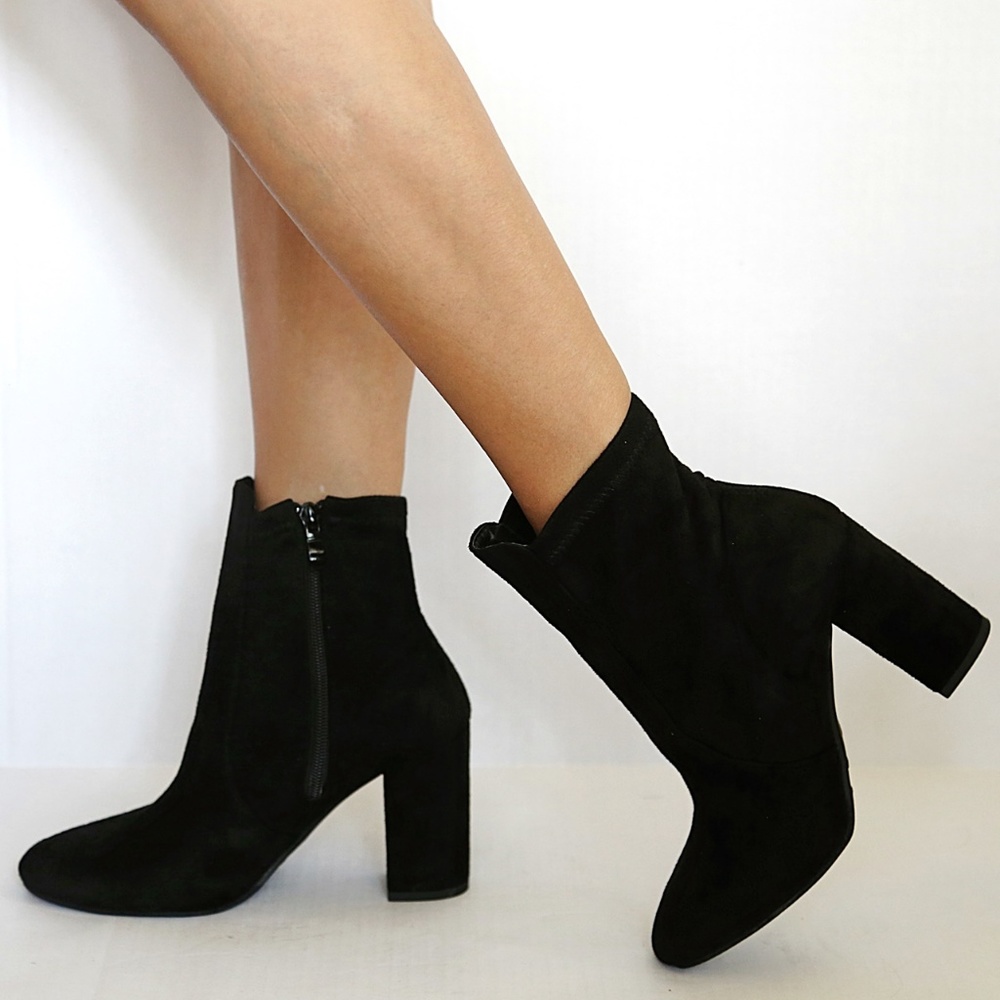 New Black Stretch Heel Ankle Boots Sock Booties - Picture 3 of 3